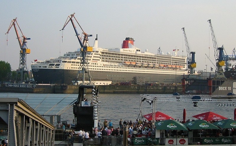 Queen Mary 2